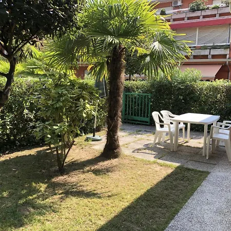 דירה Villaggio Lussinpiccolo ביביונה